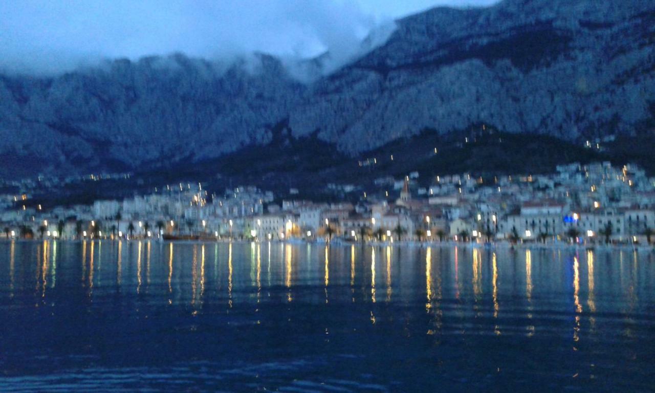 Apartman Robertino 1966 Makarska Buitenkant foto